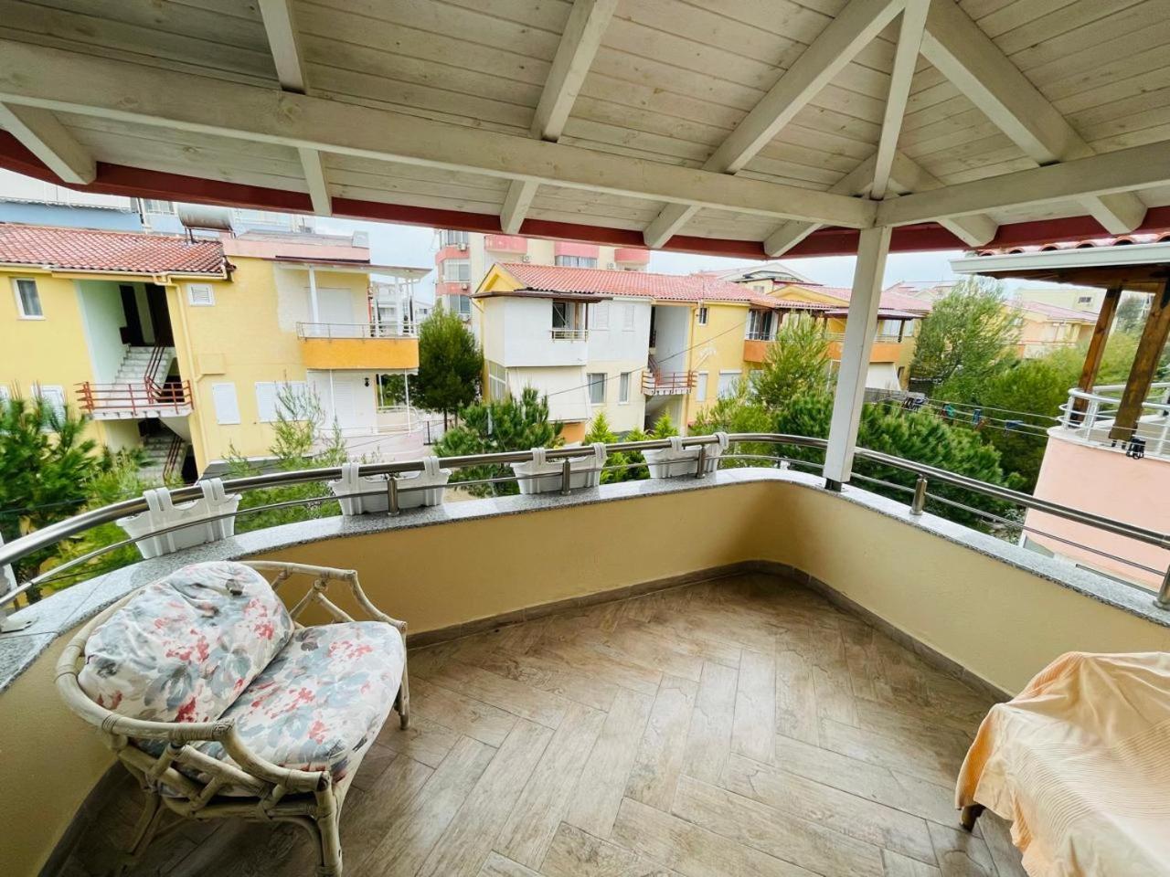 Seaside Appartamento Golem (Tirana)
